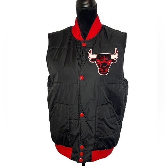 MITCHELL & NESS VINTAGE NBA CHICAGO BULLS PUFFY RETRO VEST MENS SIZE MEDIUM - Picture 1 of 10